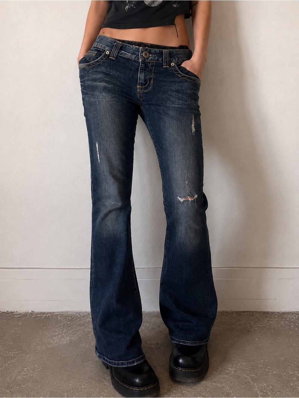 Guess Daredevil Low Rise Bootcut Denim Jeans Blue Size 30” Waist